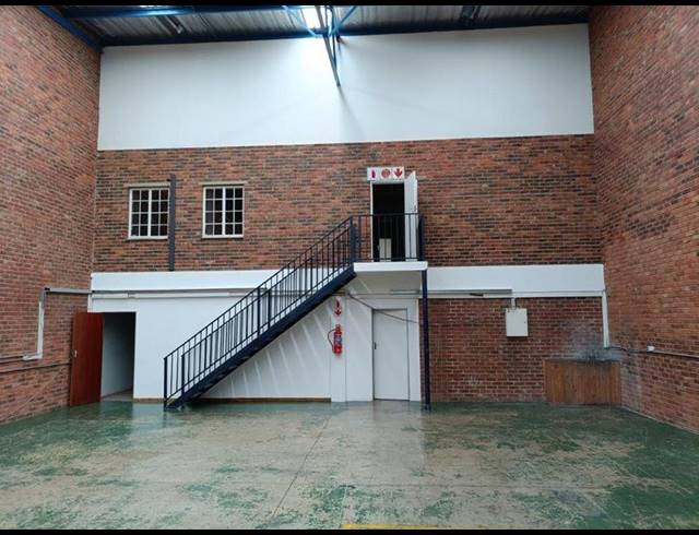 INDUSTRIAL PROPERTY TO RENT IN HALFWAY HOUSE